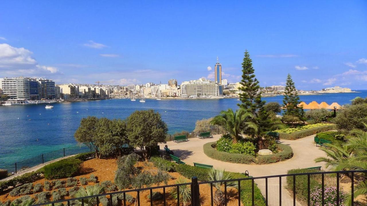 Modern Apartment Steps From Balluta Bay Σλιέμα Εξωτερικό φωτογραφία